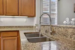 7540 Abbey, Elk Grove, CA 95757 - Photo 16