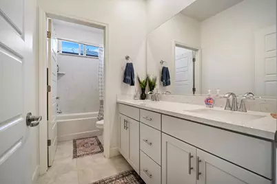 5667 Drifton Way, Sacramento, CA 95835 - Photo 58