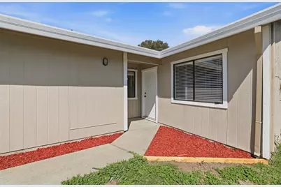 8237 Center Parkway, Sacramento, CA 95823 - Photo 2