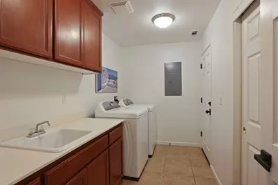 1583 Roger Drive, Tracy, CA 95304 - Photo 24