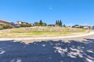 1540 Ridgeview Cir, Auburn, CA 95603 - Photo 1