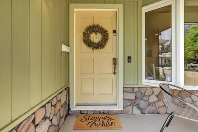 19355 Santa Maria Avenue, Castro Valley, CA 94546 - Photo 4