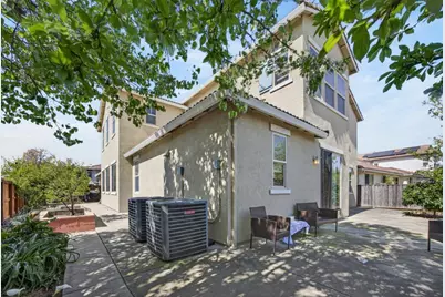 9765 Caneria Way, Elk Grove, CA 95757 - Photo 66