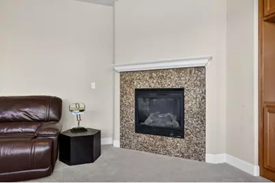 9765 Caneria Way, Elk Grove, CA 95757 - Photo 18
