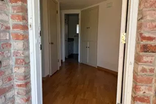 9497 Sara St, Elk Grove, CA 95624 - Photo 8