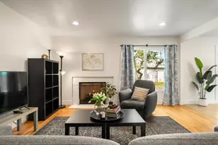 4431 Bouts Pkwy, Sacramento, CA 95823 - Photo 6