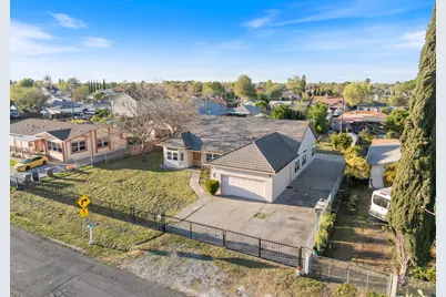 2721 Lock Avenue, Sacramento, CA 95822 - Photo 38