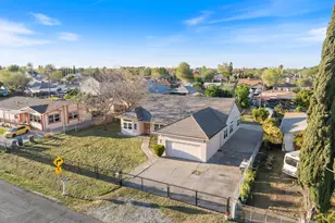 2721 Lock Ave, Sacramento, CA 95822 - Photo 38