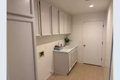 11476 Hesperian Circle, Gold River, CA 95670 - Photo 18