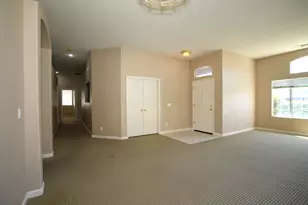 4112 Hidden Meadow Ct, Modesto, CA 95356 - Photo 4