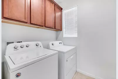 2516 John Glenn Way, Sacramento, CA 95834 - Photo 32