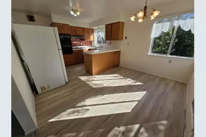 2100 Farnsworth Way, Rancho Cordova, CA 95670 - Photo 6