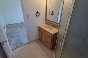 2100 Farnsworth Way, Rancho Cordova, CA 95670 - Photo 36