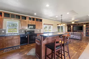 4390 Rolling Hills Rd, Sheridan, CA 95681 - Photo 2