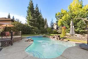 1856 Krpan Dr, Roseville, CA 95747 - Photo 34
