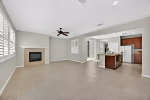 561 Greg Thatch Cir, Sacramento, CA 95835 - Photo 14