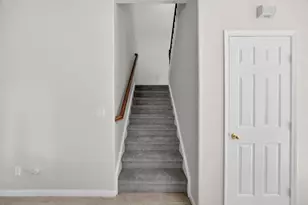 561 Greg Thatch Cir, Sacramento, CA 95835 - Photo 24