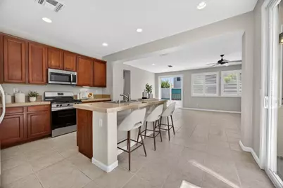561 Greg Thatch Circle, Sacramento, CA 95835 - Photo 8