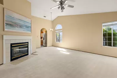 8385 Stonybeck Circle, Sacramento, CA 95828 - Photo 2