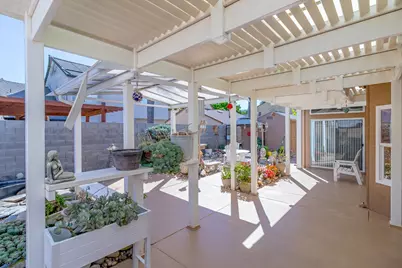 1712 Newhampton Way, Modesto, CA 95355 - Photo 28