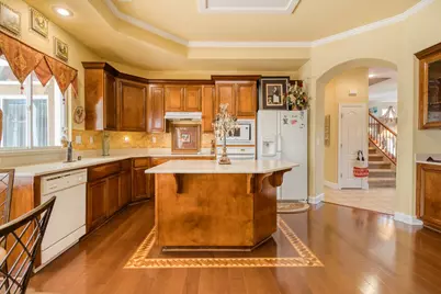 1712 Newhampton Way, Modesto, CA 95355 - Photo 6