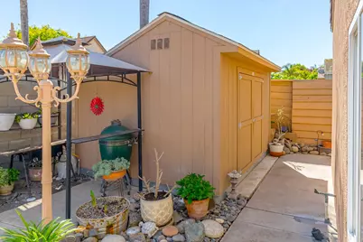 1712 Newhampton Way, Modesto, CA 95355 - Photo 30