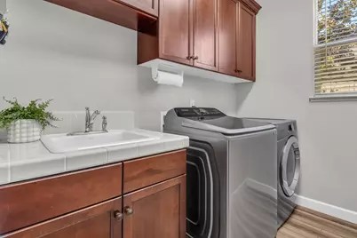 307 Bannerman Court, El Dorado Hills, CA 95762 - Photo 16