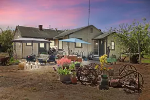 21398 Oleander Ave, Manteca, CA 95337 - Photo 2