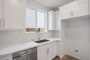 6441 Ventris Walk, Sacramento, CA 95823 - Photo 14