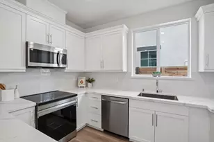 6441 Ventris Walk, Sacramento, CA 95823 - Photo 12