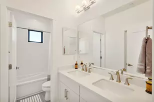5162 E St, Sacramento, CA 95819 - Photo 40