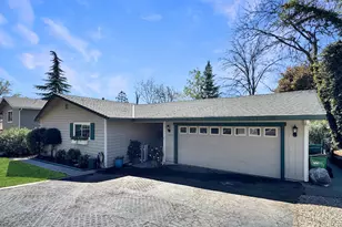 11803 Torrey Pines Dr, Auburn, CA 95602 - Photo 2