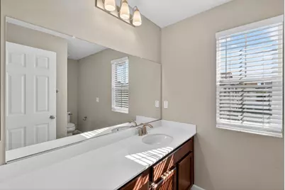 8195 Kramer Ranch Lane, Elk Grove, CA 95758 - Photo 34