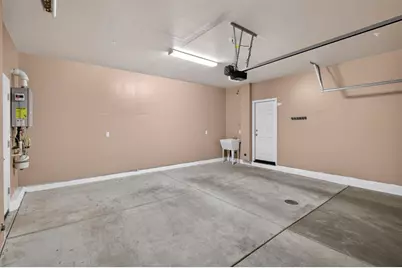 8195 Kramer Ranch Lane, Elk Grove, CA 95758 - Photo 38