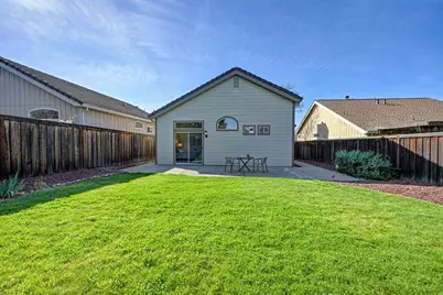 225 Rochelle Court, Roseville, CA 95661 - Photo 12