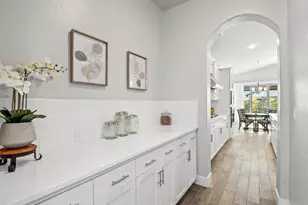 1734 N Pk Ave, Clovis, CA 93619 - Photo 12