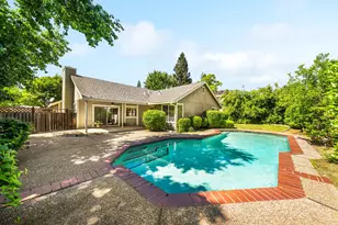 149 Winterstein Dr, Folsom, CA 95630 - Photo 32