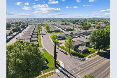 4425 La Cresta Way #4, Stockton, CA 95207 - Photo 10