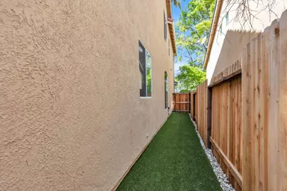 125 Flint Rock Court, Roseville, CA 95747 - Photo 46