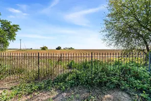 27033 E El Macero Dr, El Macero, CA 95618 - Photo 34