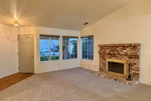 837 Fordham Dr, Woodland, CA 95695 - Photo 2