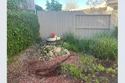 2064 Ranch Bluff Way, El Dorado Hills, CA 95762 - Photo 24