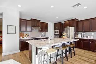 2210 Russell Cir, Woodland, CA 95776 - Photo 22
