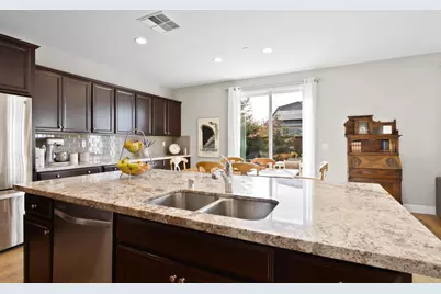 2210 Russell Circle, Woodland, CA 95776 - Photo 28