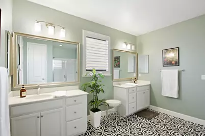 2210 Russell Circle, Woodland, CA 95776 - Photo 36