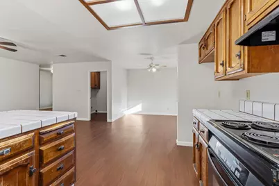 2812 Roswell Way, Ceres, CA 95307 - Photo 10