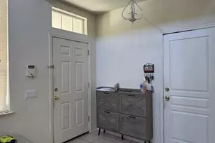 8859 Shasta Lily Dr, Elk Grove, CA 95624 - Photo 8