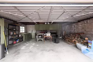 1320 Holly Dr, Tracy, CA 95376 - Photo 28