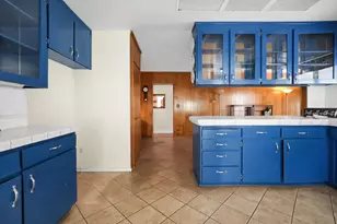 1320 Holly Dr, Tracy, CA 95376 - Photo 8