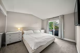 10981 Mira River Ct, Rancho Cordova, CA 95670 - Photo 8